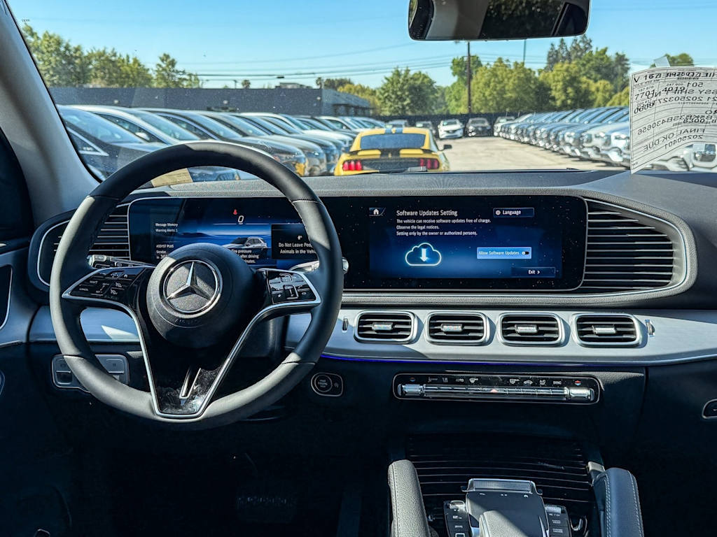 Thumbnail: 2025 Mercedes-Benz GLE - 8