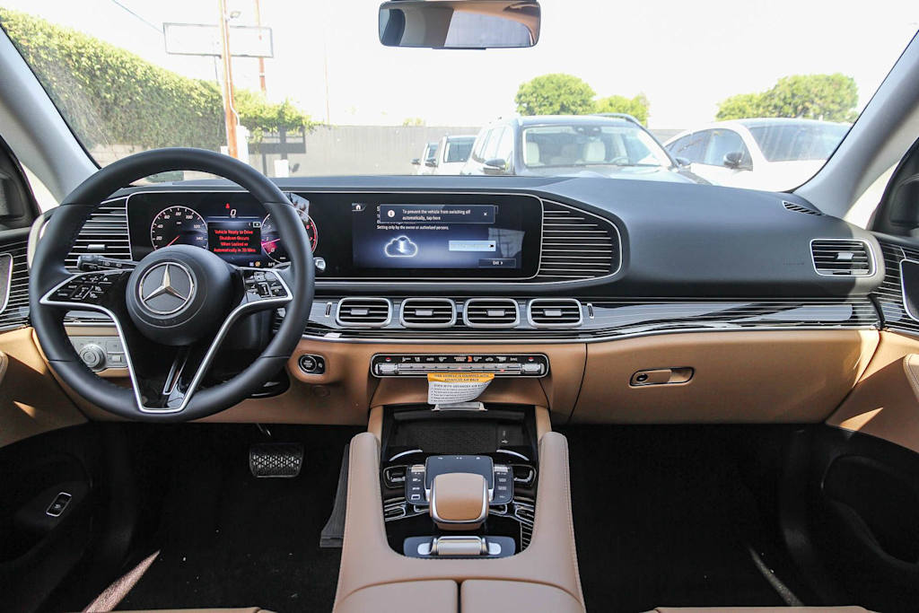 Thumbnail: 2026 Mercedes-Benz GLE - 2