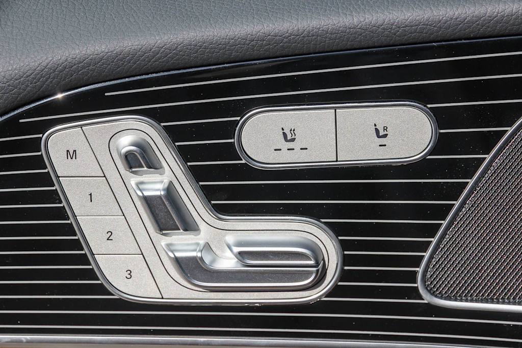 Thumbnail: 2026 Mercedes-Benz GLE - 25