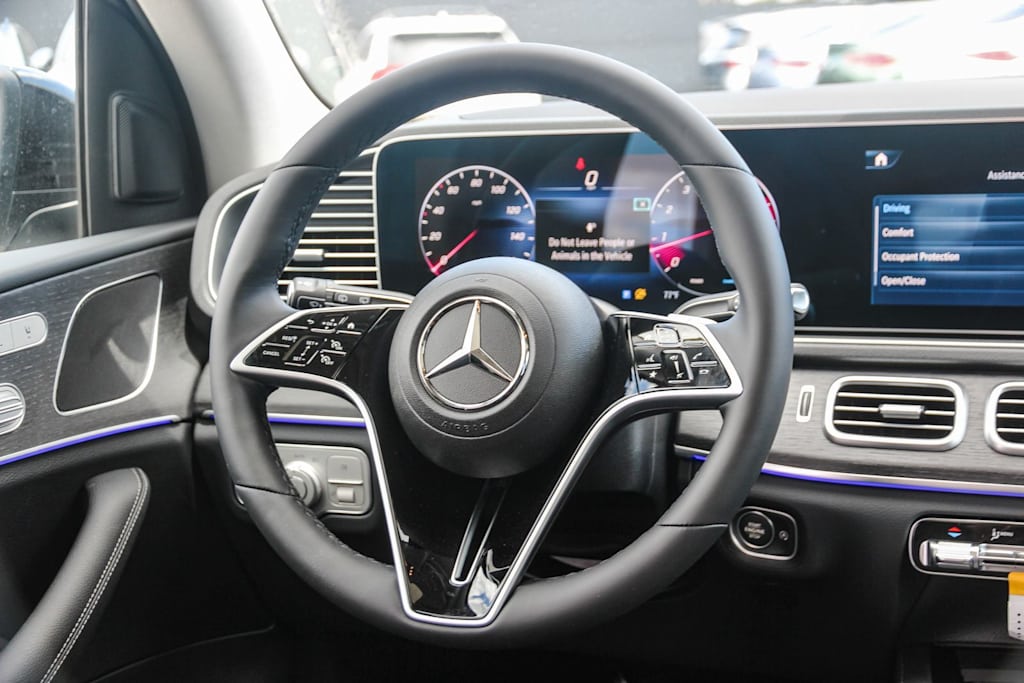 Thumbnail: 2026 Mercedes-Benz GLE - 9