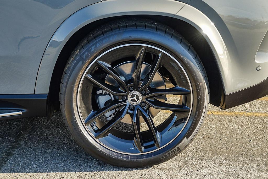 Thumbnail: 2026 Mercedes-Benz GLE - 21
