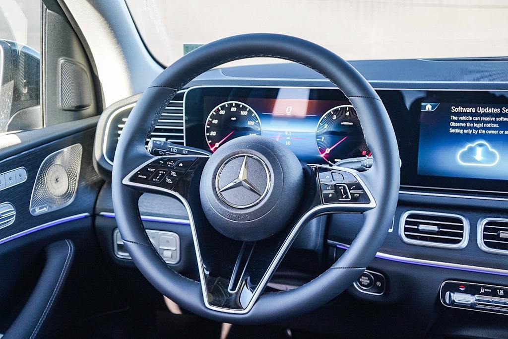 Thumbnail: 2026 Mercedes-Benz GLE - 9