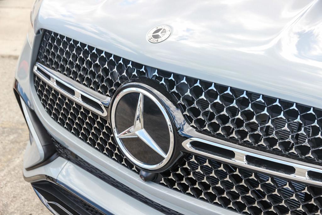 Thumbnail: 2026 Mercedes-Benz GLE - 6