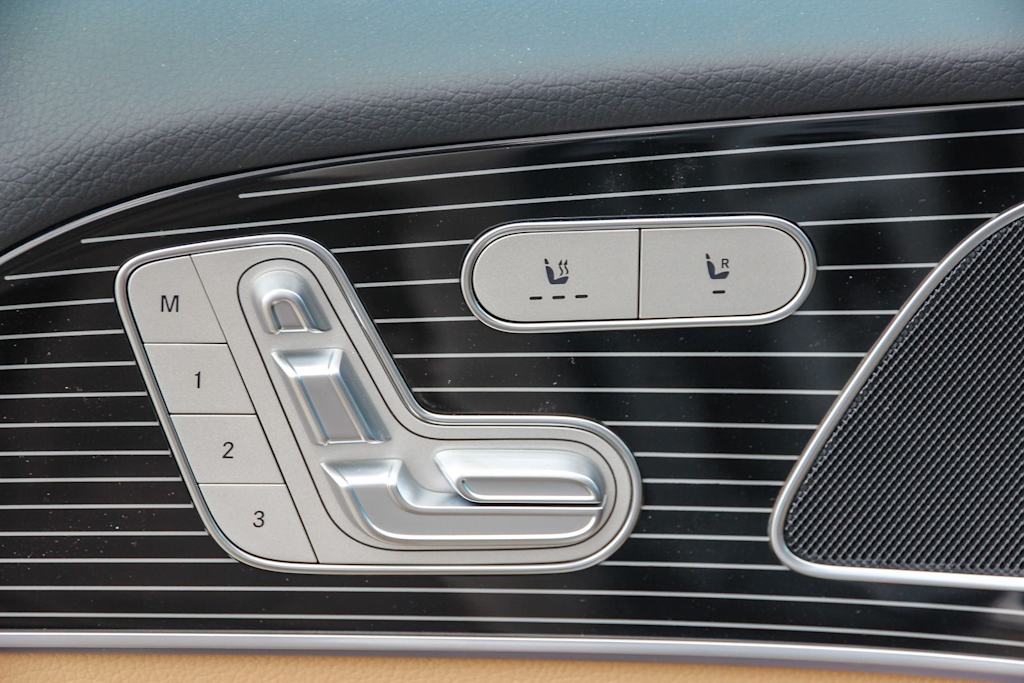 Thumbnail: 2026 Mercedes-Benz GLE - 24