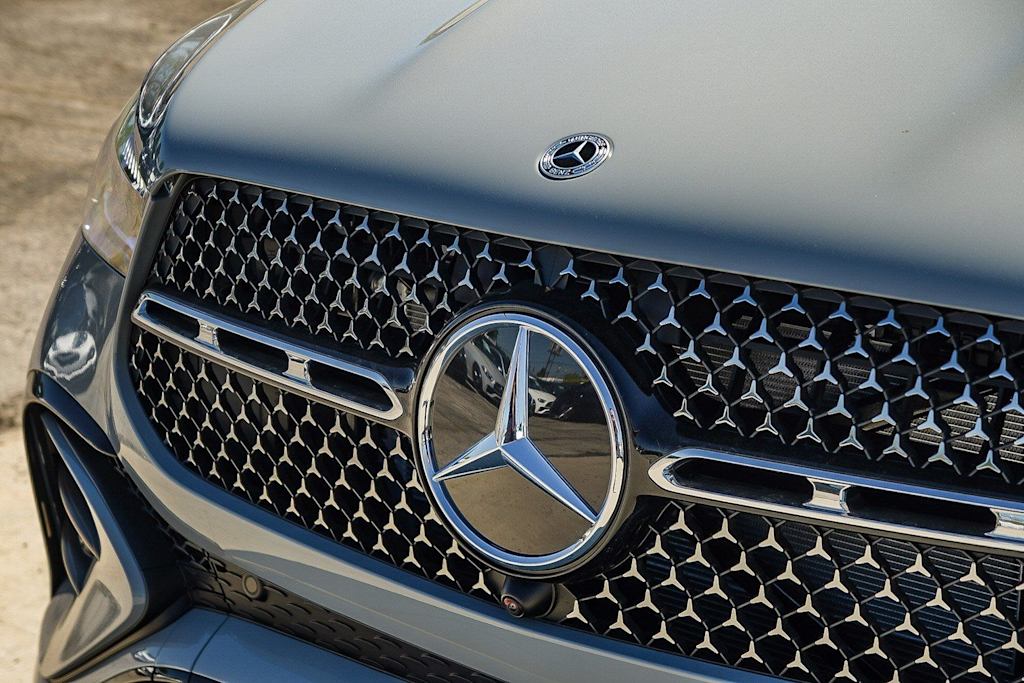 Thumbnail: 2026 Mercedes-Benz GLE - 6
