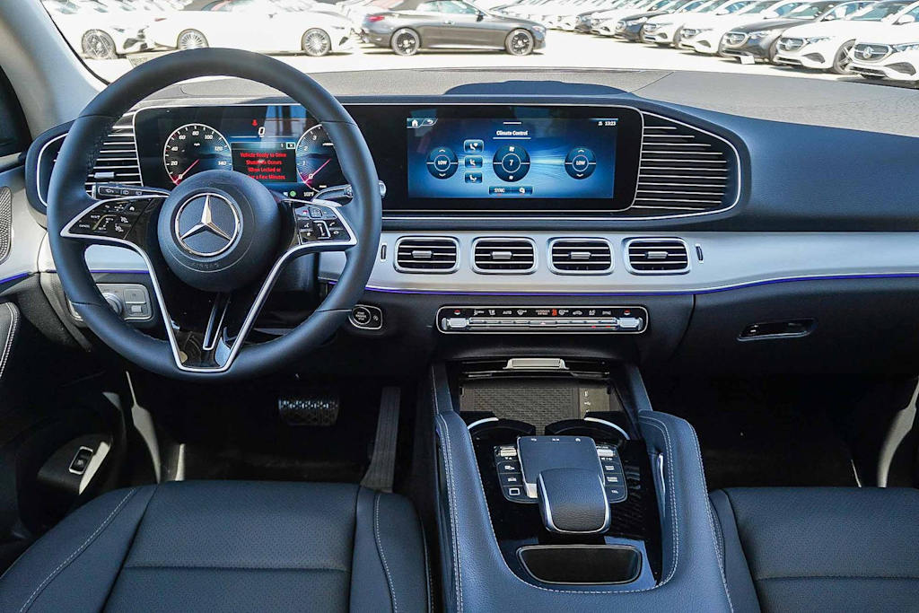 Thumbnail: 2026 Mercedes-Benz GLE - 2