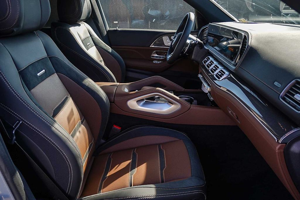 Thumbnail: 2026 Mercedes-Benz GLE - 10