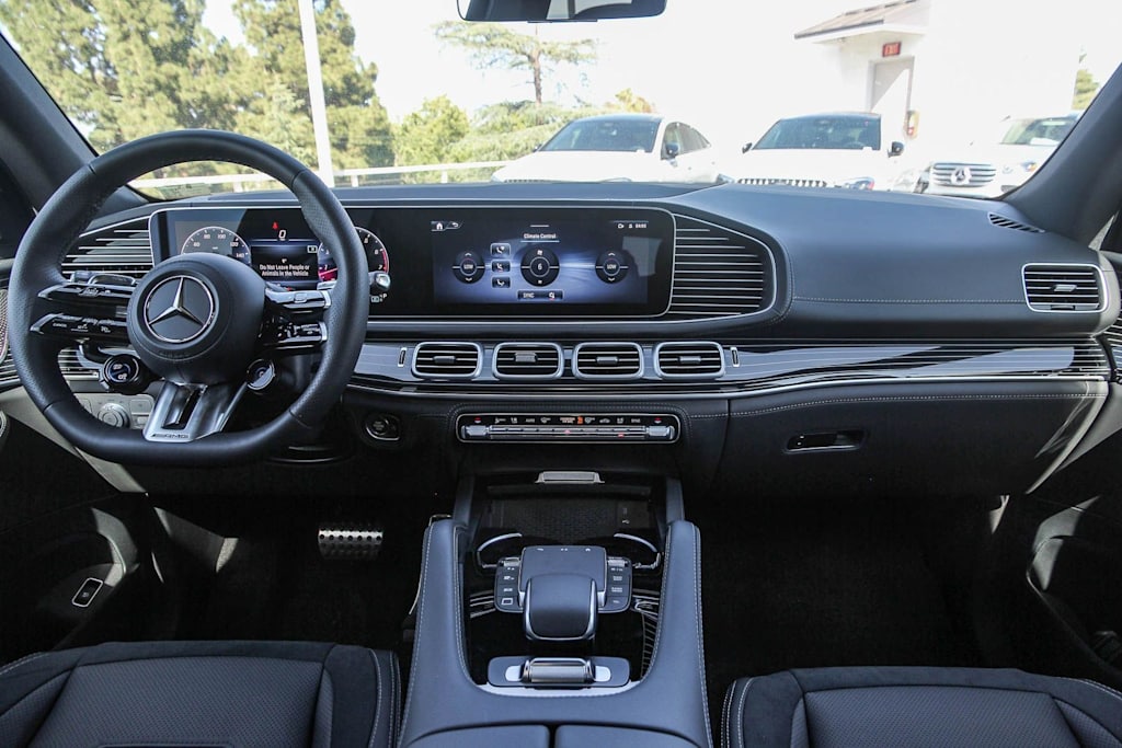 Thumbnail: 2026 Mercedes-Benz GLE - 2