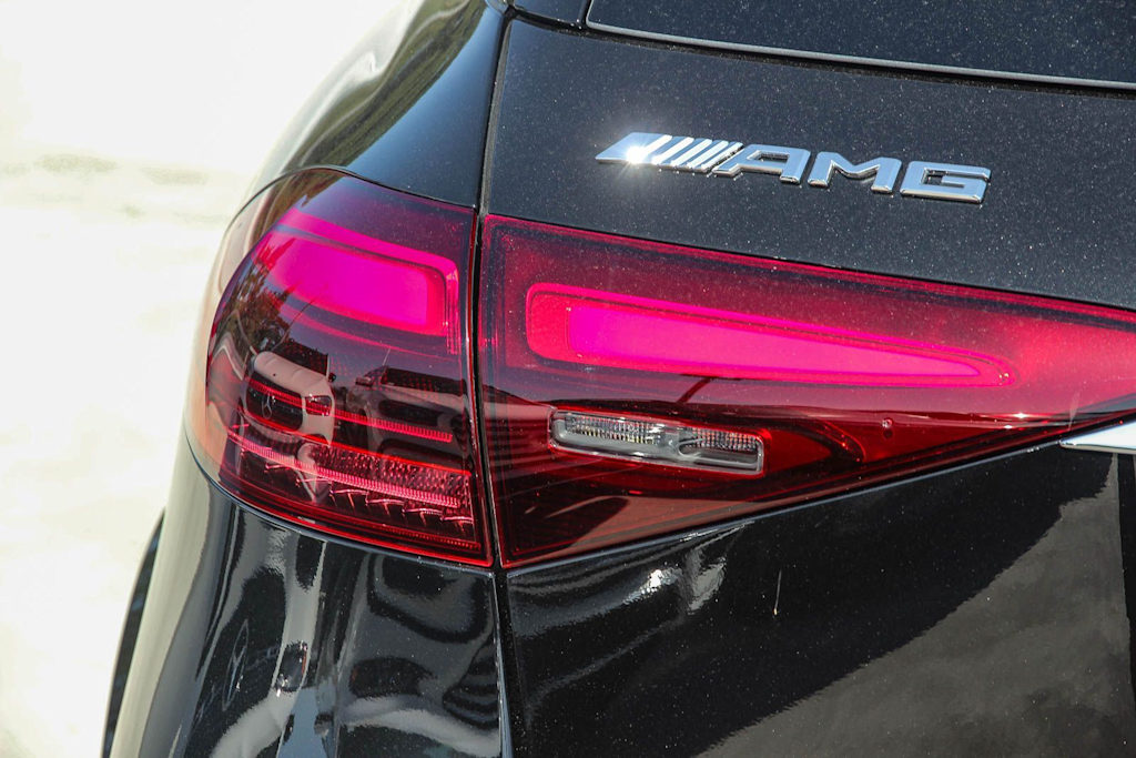 Thumbnail: 2026 Mercedes-Benz GLE - 18