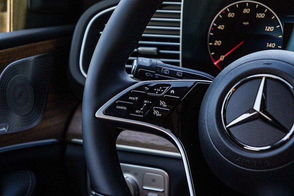 Thumbnail: 2026 Mercedes-Benz GLE - 14