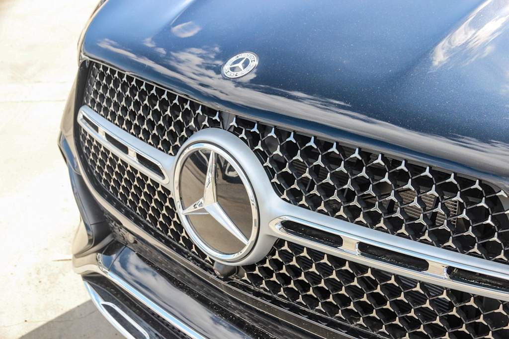 Thumbnail: 2026 Mercedes-Benz GLE - 6