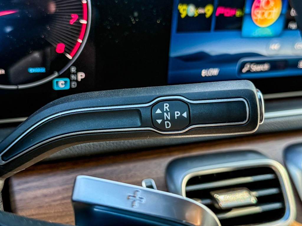 Thumbnail: 2025 Mercedes-Benz GLE - 24