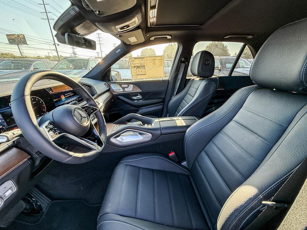 Thumbnail: 2025 Mercedes-Benz GLE - 10