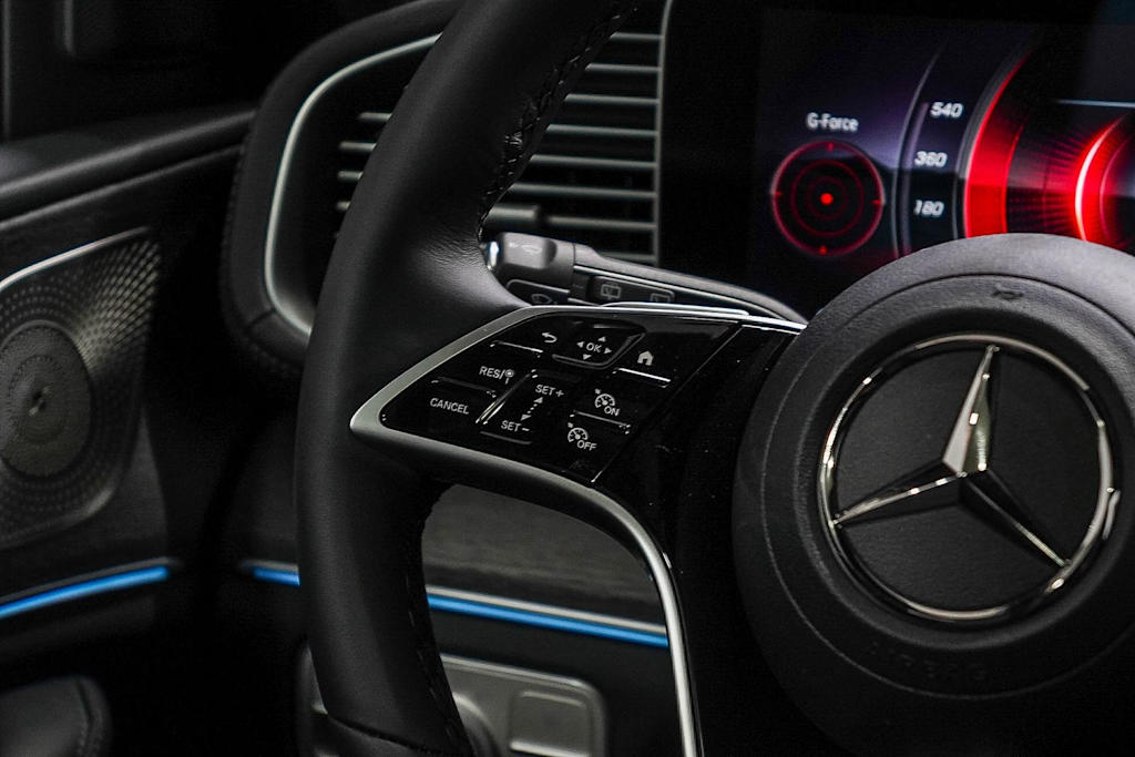 Thumbnail: 2026 Mercedes-Benz GLE - 22