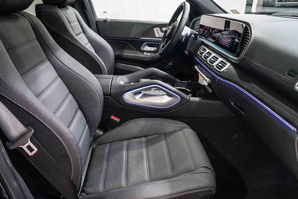 Thumbnail: 2026 Mercedes-Benz GLE - 10