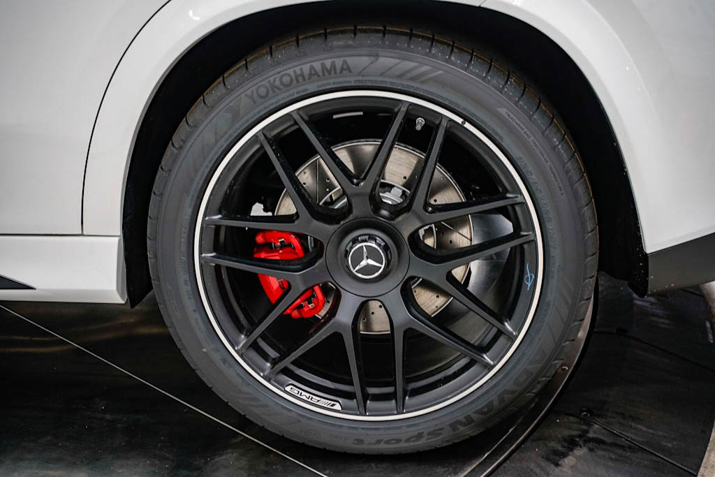 Thumbnail: 2026 Mercedes-Benz GLE - 6
