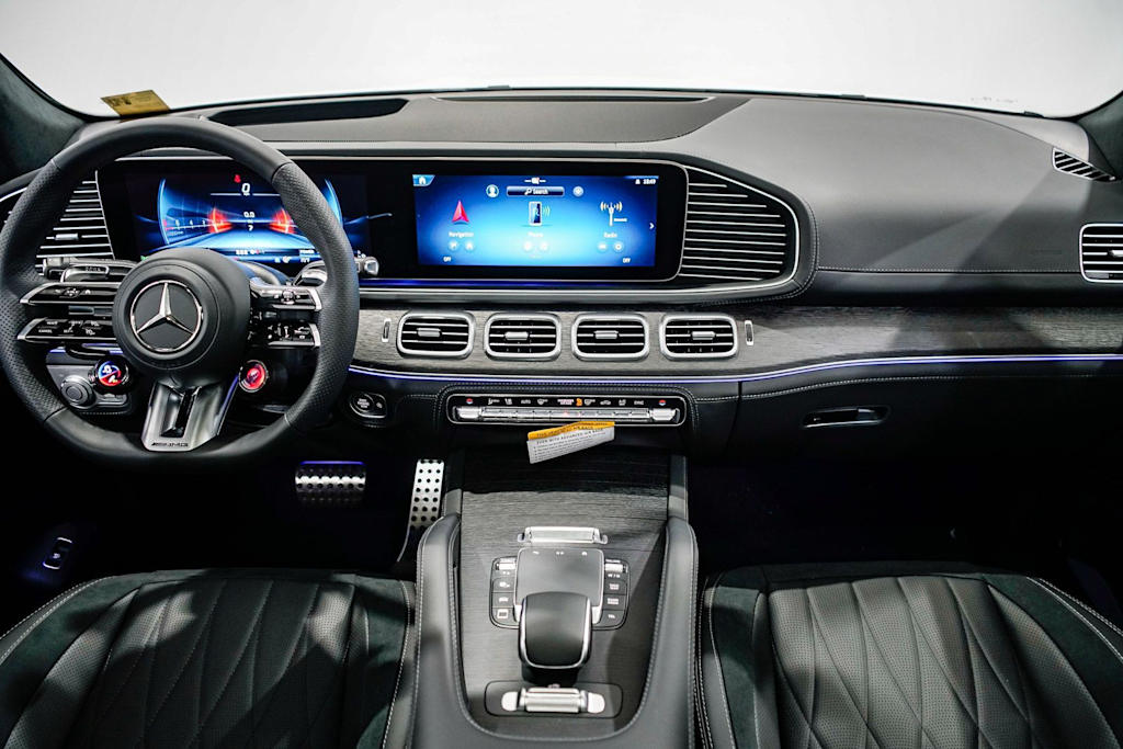 Thumbnail: 2026 Mercedes-Benz GLE - 2