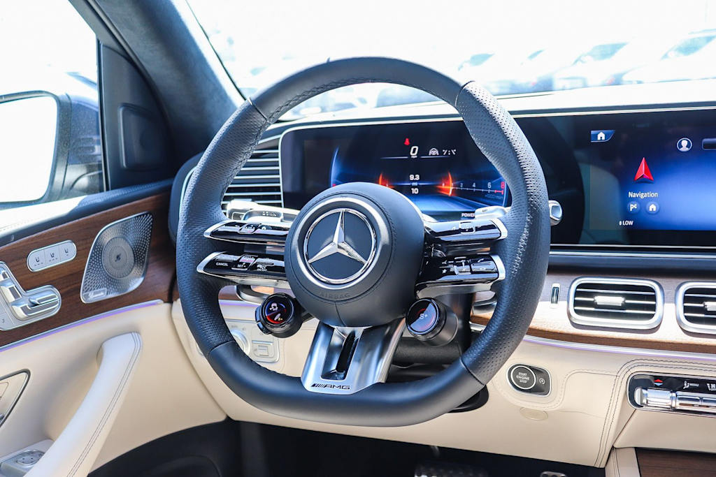 Thumbnail: 2026 Mercedes-Benz GLE - 2
