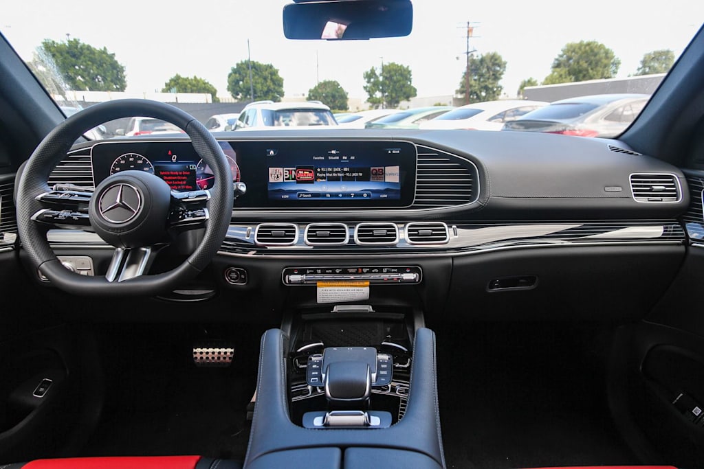 Thumbnail: 2026 Mercedes-Benz GLE - 2