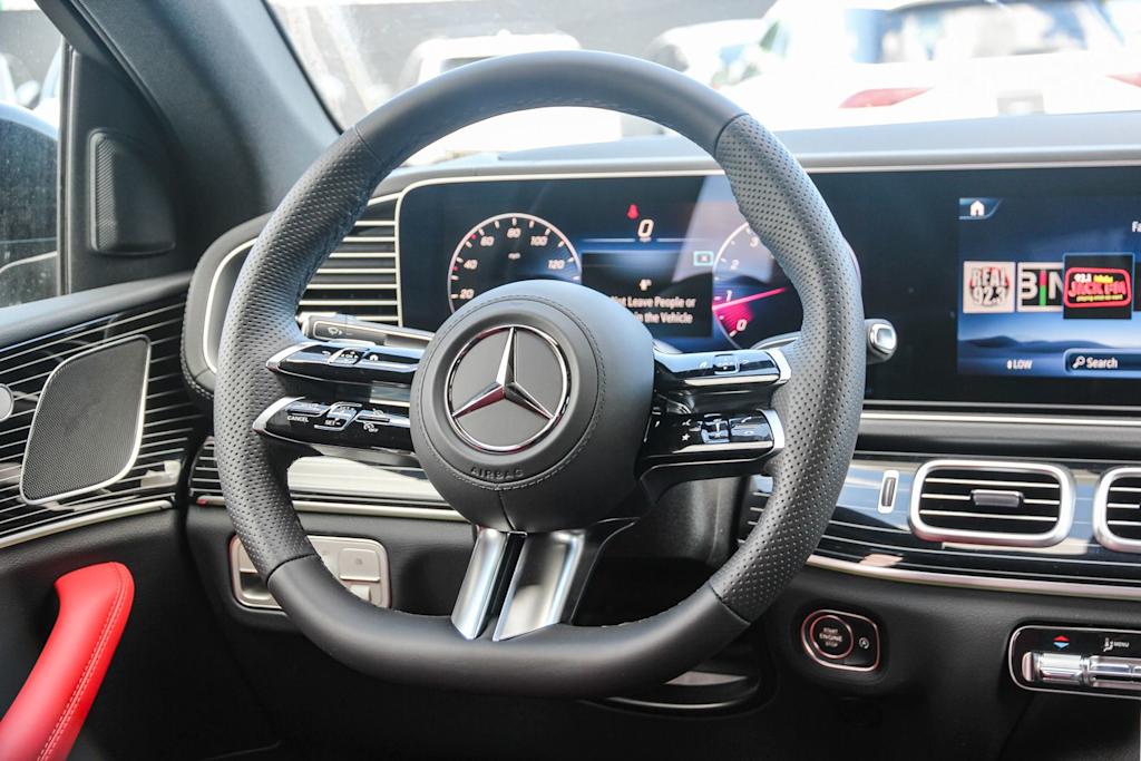 Thumbnail: 2026 Mercedes-Benz GLE - 9