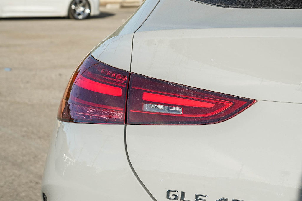 Thumbnail: 2026 Mercedes-Benz GLE - 18