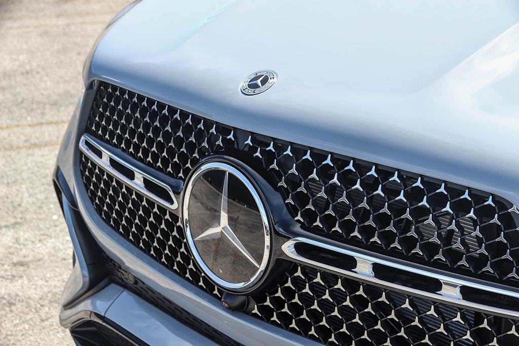 Thumbnail: 2026 Mercedes-Benz GLE - 6