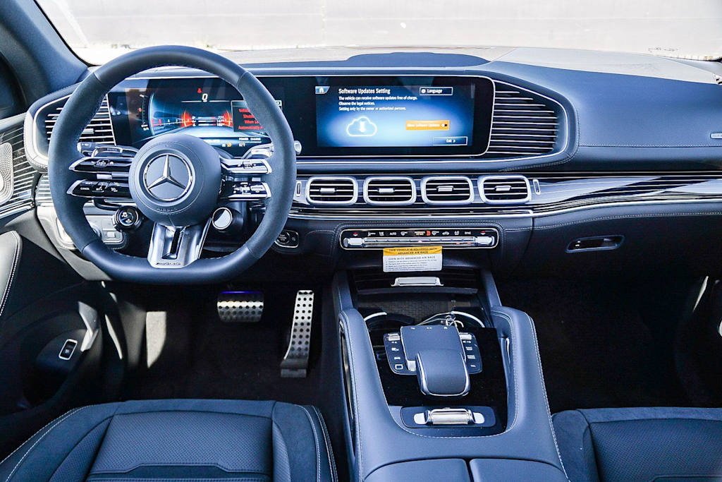 Thumbnail: 2026 Mercedes-Benz GLE - 2