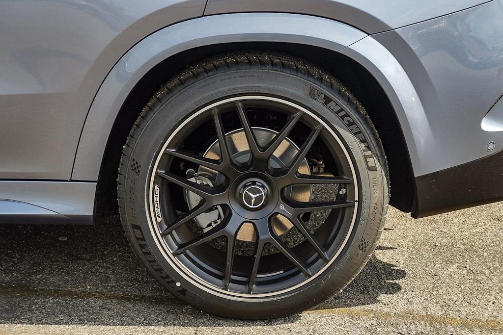 Thumbnail: 2026 Mercedes-Benz GLE - 19