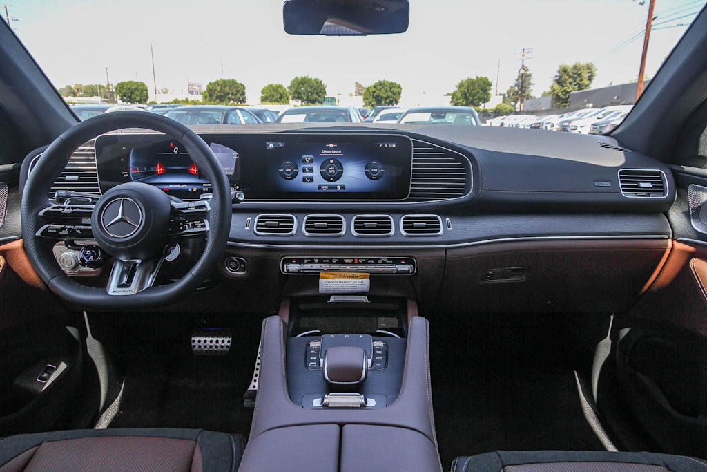 Thumbnail: 2026 Mercedes-Benz GLE - 2