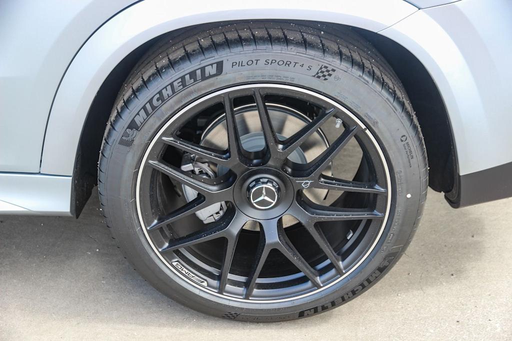 Thumbnail: 2026 Mercedes-Benz GLE - 19