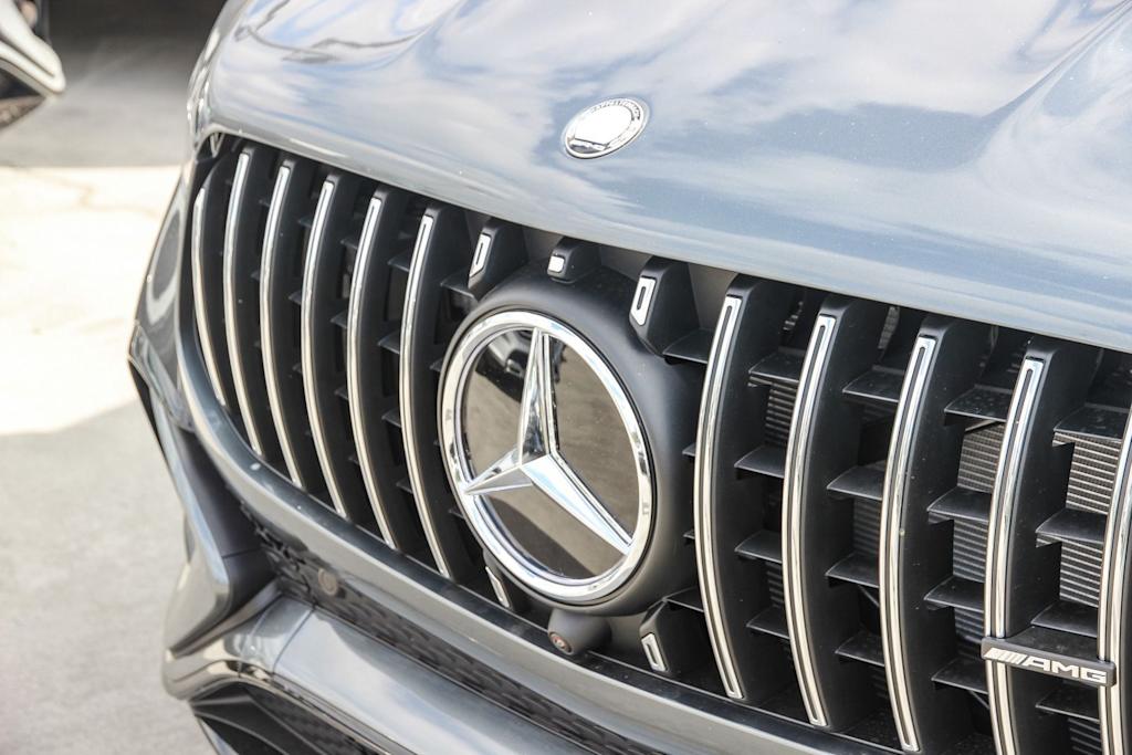 Thumbnail: 2026 Mercedes-Benz GLE - 6