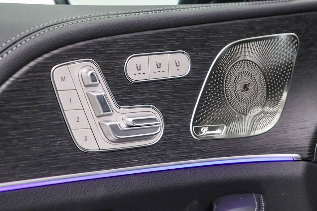 Thumbnail: 2026 Mercedes-Benz GLE - 25