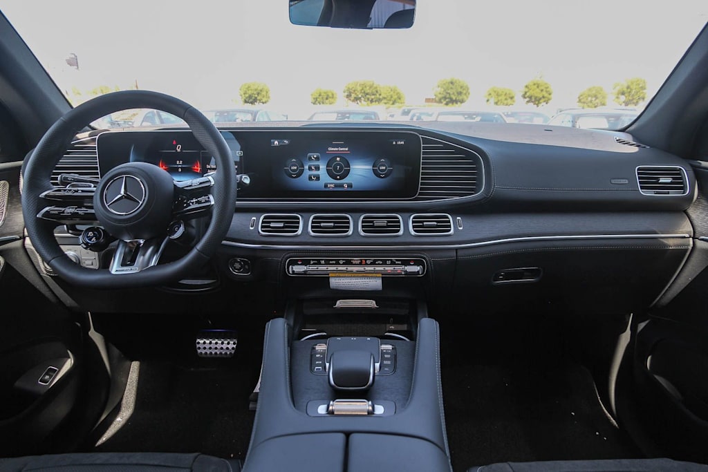 Thumbnail: 2026 Mercedes-Benz GLE - 2