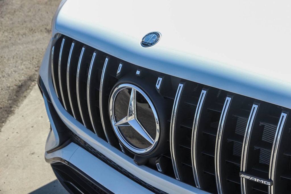 Thumbnail: 2026 Mercedes-Benz GLE - 6
