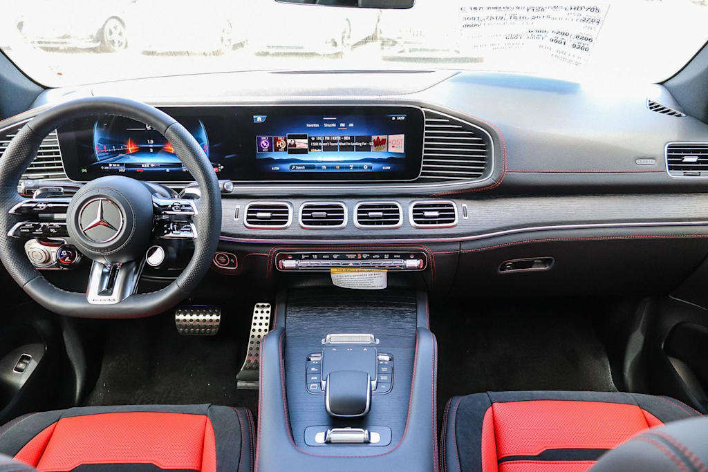 Thumbnail: 2026 Mercedes-Benz GLE - 2