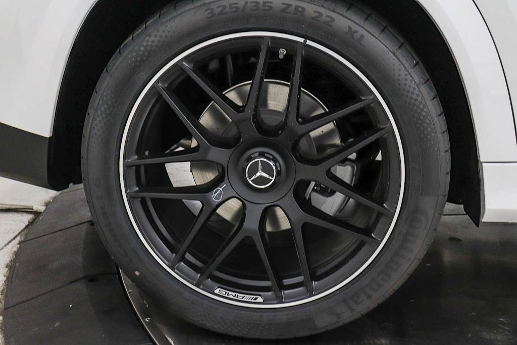 Thumbnail: 2026 Mercedes-Benz GLE - 18