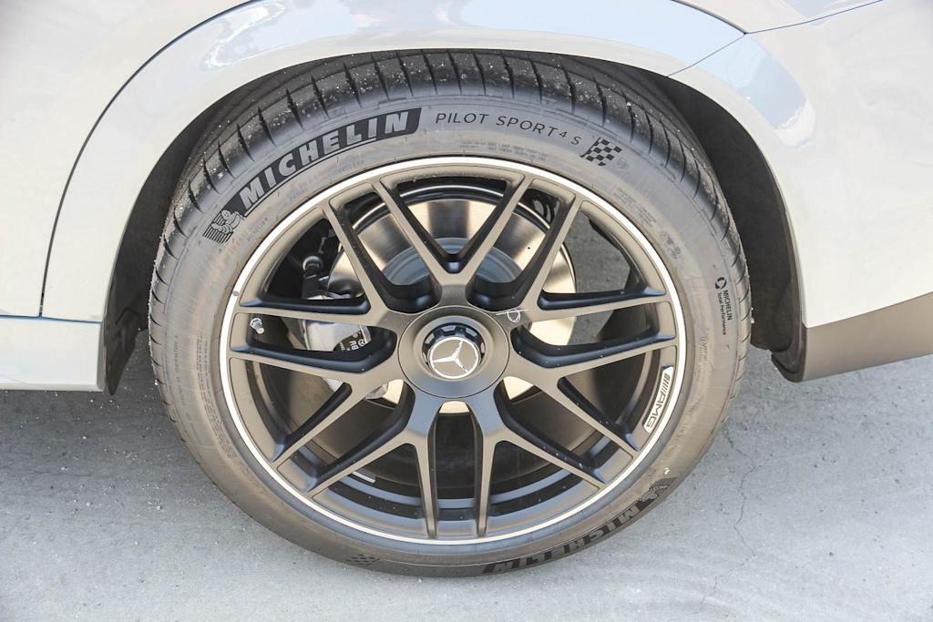 Thumbnail: 2026 Mercedes-Benz GLE - 19