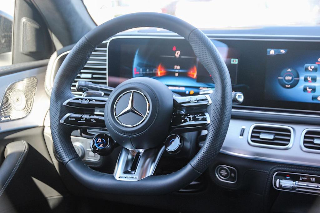 Thumbnail: 2026 Mercedes-Benz GLE - 9