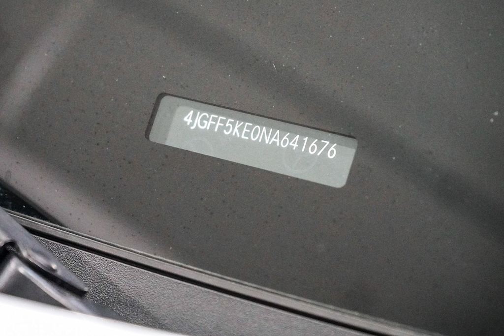 Thumbnail: 2022 Mercedes-Benz GLS - 29