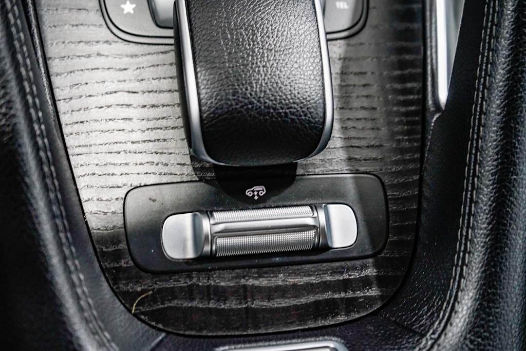 Thumbnail: 2022 Mercedes-Benz GLS - 26