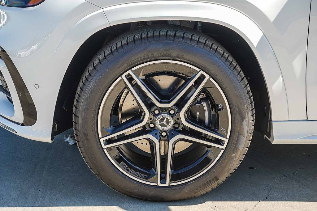 Thumbnail: 2026 Mercedes-Benz GLS - 7