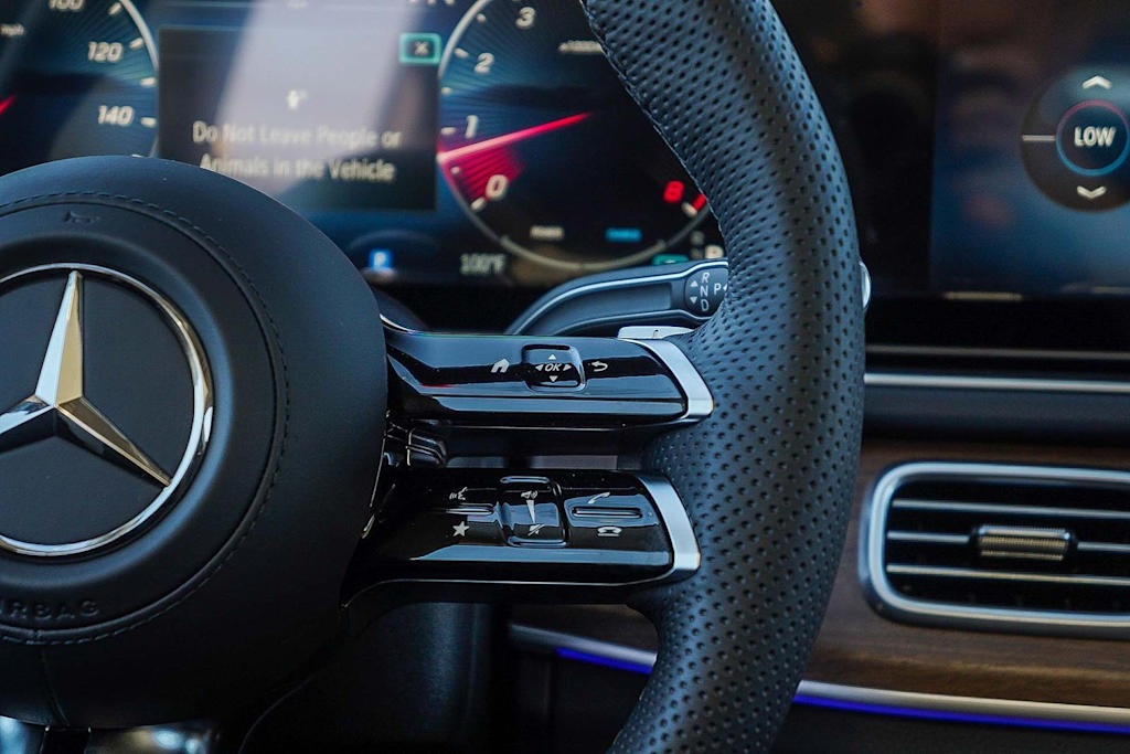 Thumbnail: 2026 Mercedes-Benz GLS - 20