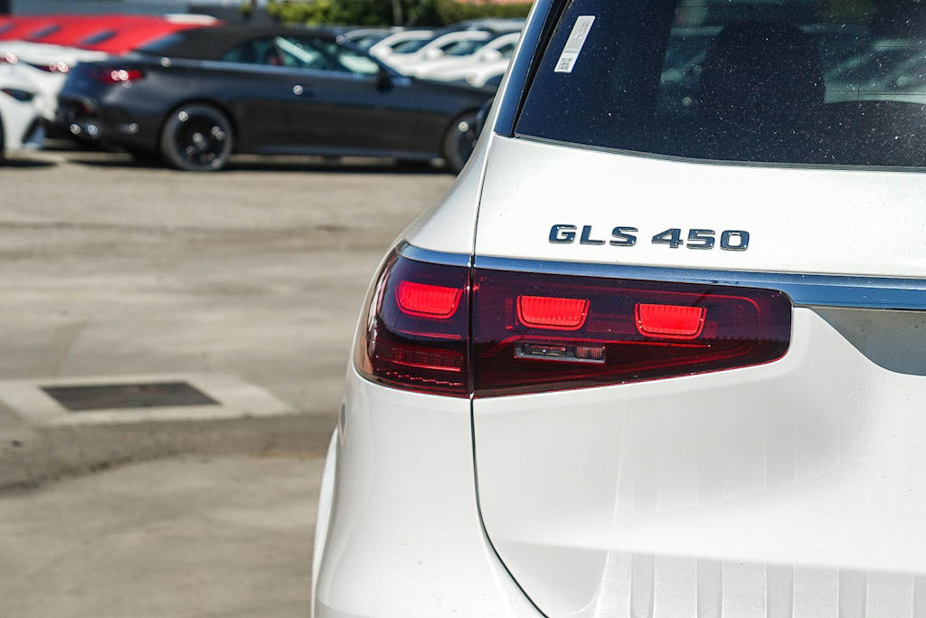 Thumbnail: 2026 Mercedes-Benz GLS - 15