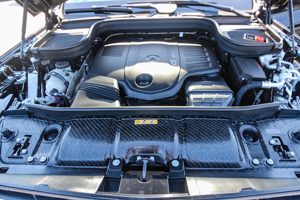 Thumbnail: 2026 Mercedes-Benz GLS - 8