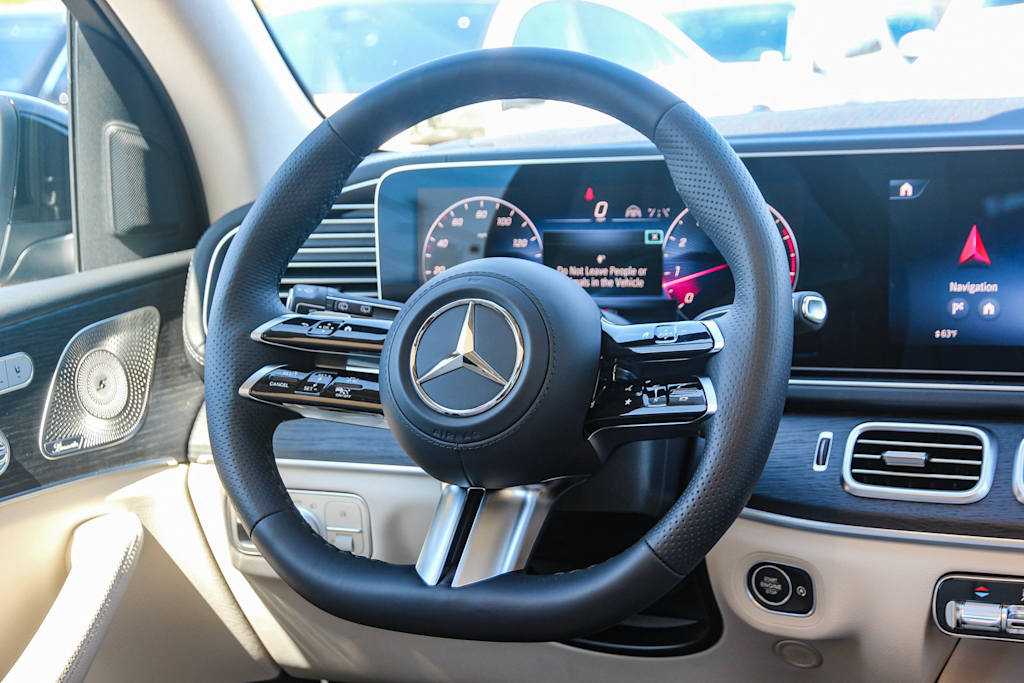 Thumbnail: 2026 Mercedes-Benz GLS - 9