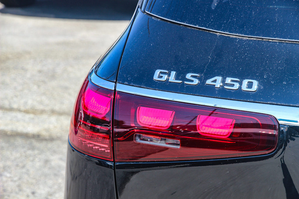 Thumbnail: 2026 Mercedes-Benz GLS - 18