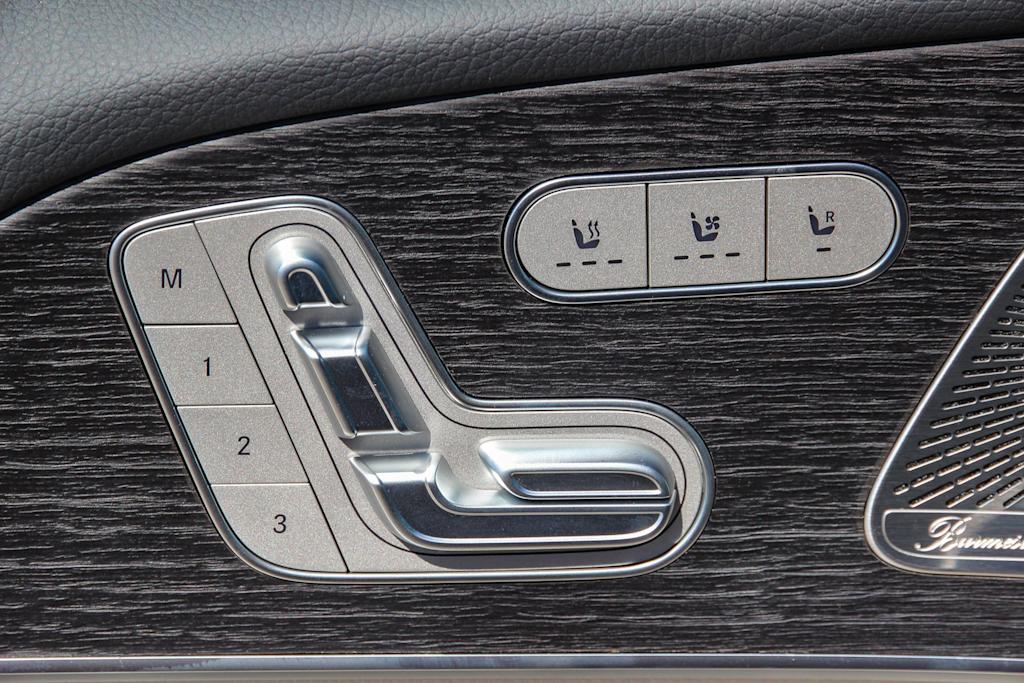 Thumbnail: 2026 Mercedes-Benz GLS - 26