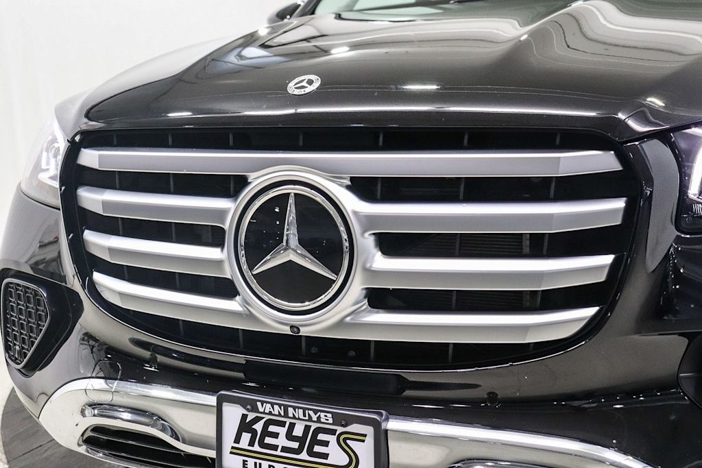 Thumbnail: 2026 Mercedes-Benz GLS - 6
