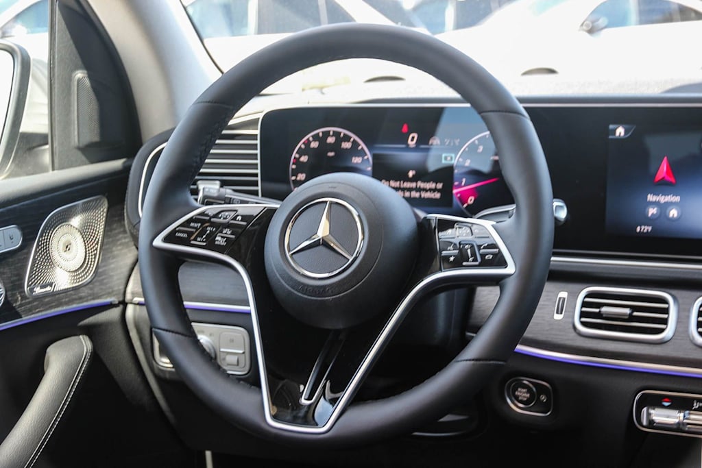 Thumbnail: 2026 Mercedes-Benz GLS - 9
