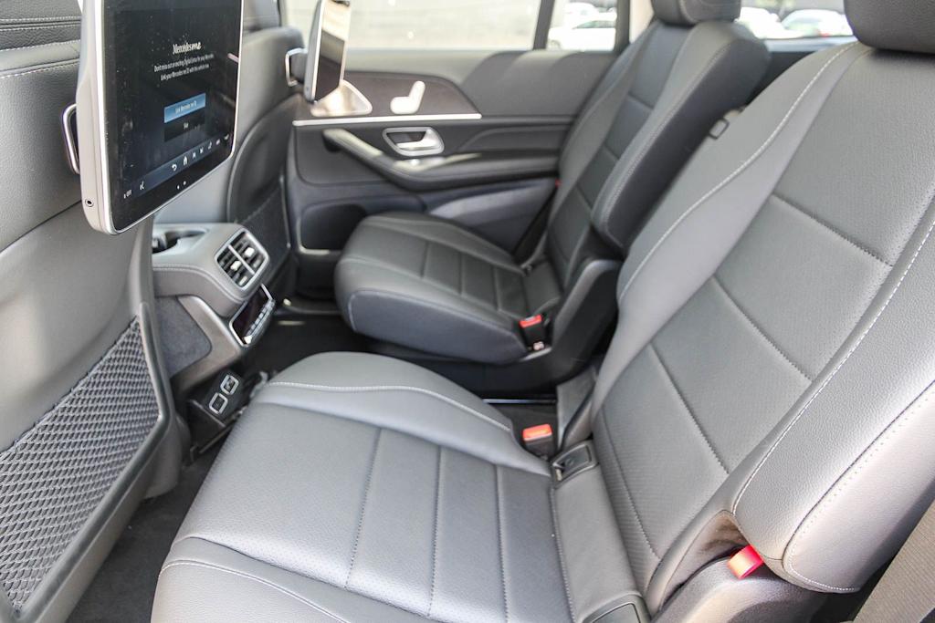 Thumbnail: 2026 Mercedes-Benz GLS - 12
